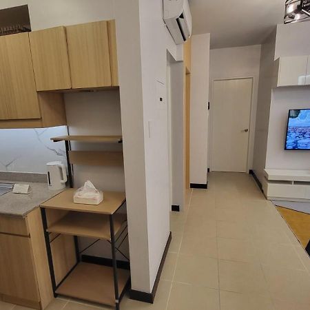 The Atherton- Spacious Modern Condo Unit In Paranaque Near The Airport, Makati, Bgc And Highways Paranaque City Exterior foto